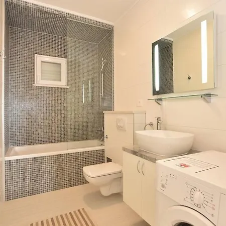 Spacious With Dream Views أرغوستولي